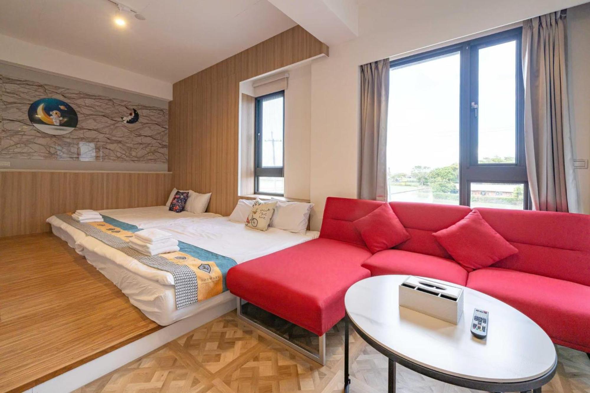 Namek Guesthouse Luodong Extérieur photo