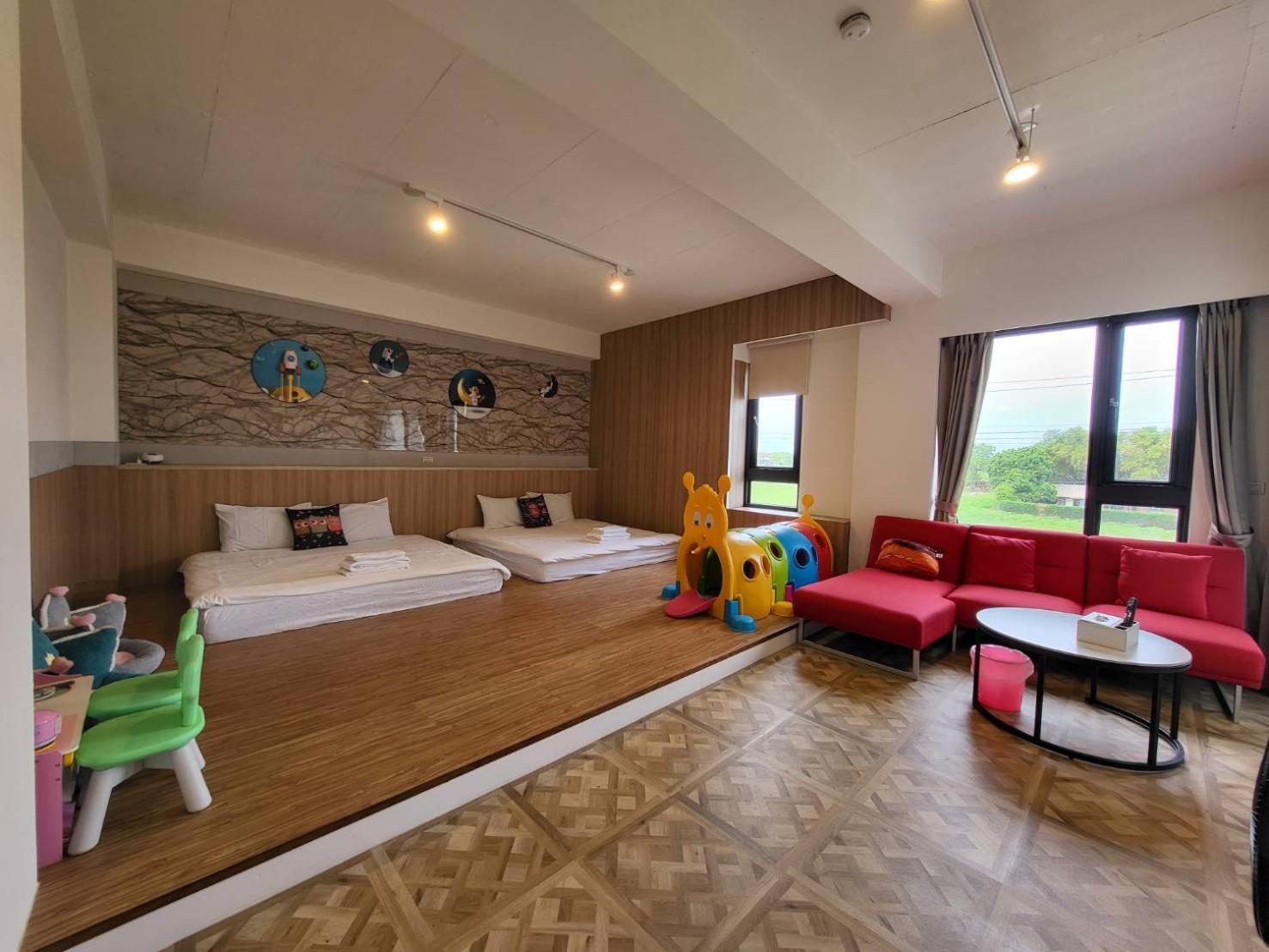 Namek Guesthouse Luodong Extérieur photo